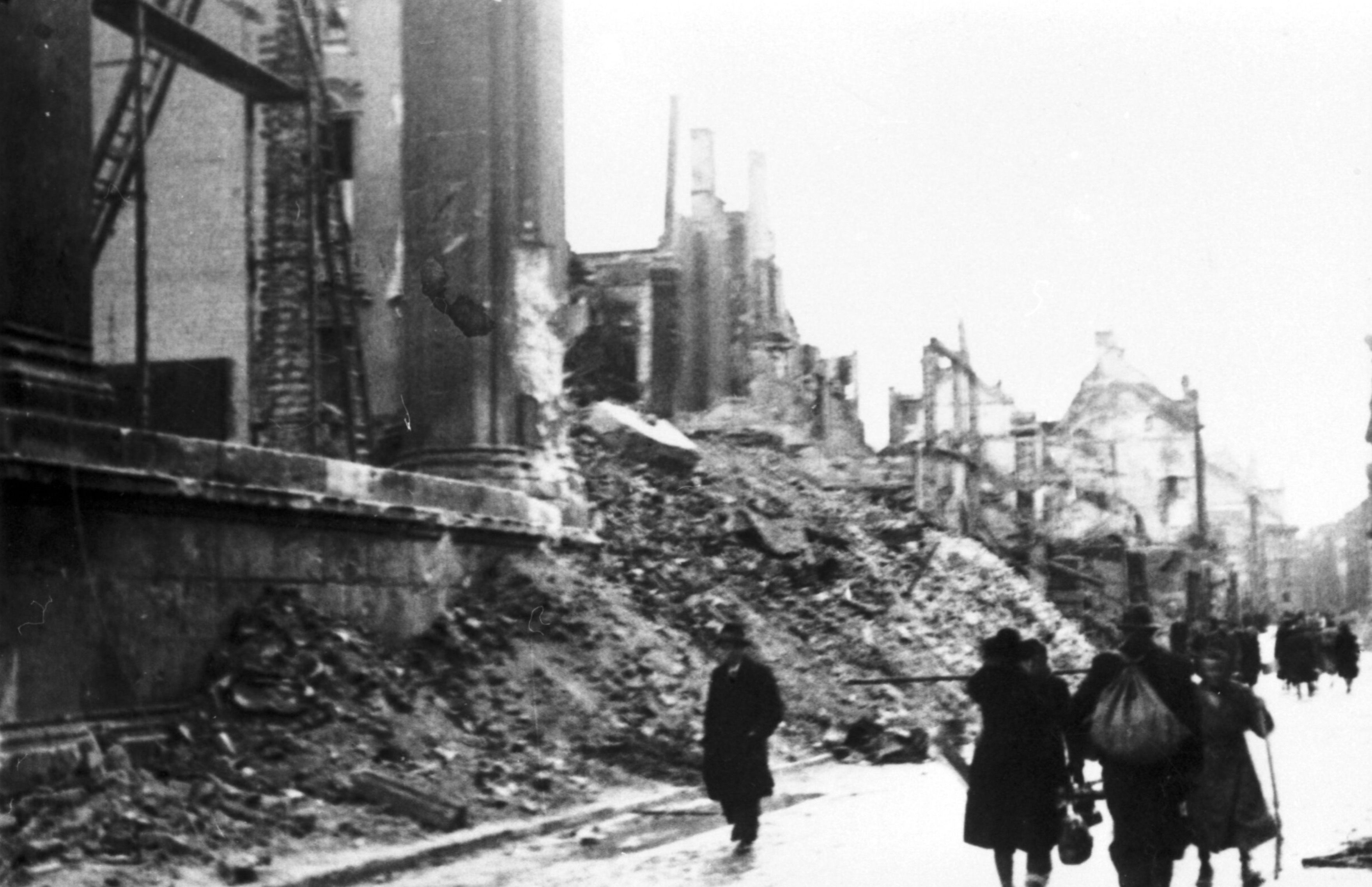 Feldherrnhalle 1944 © Bayerische Staatsbibliothek