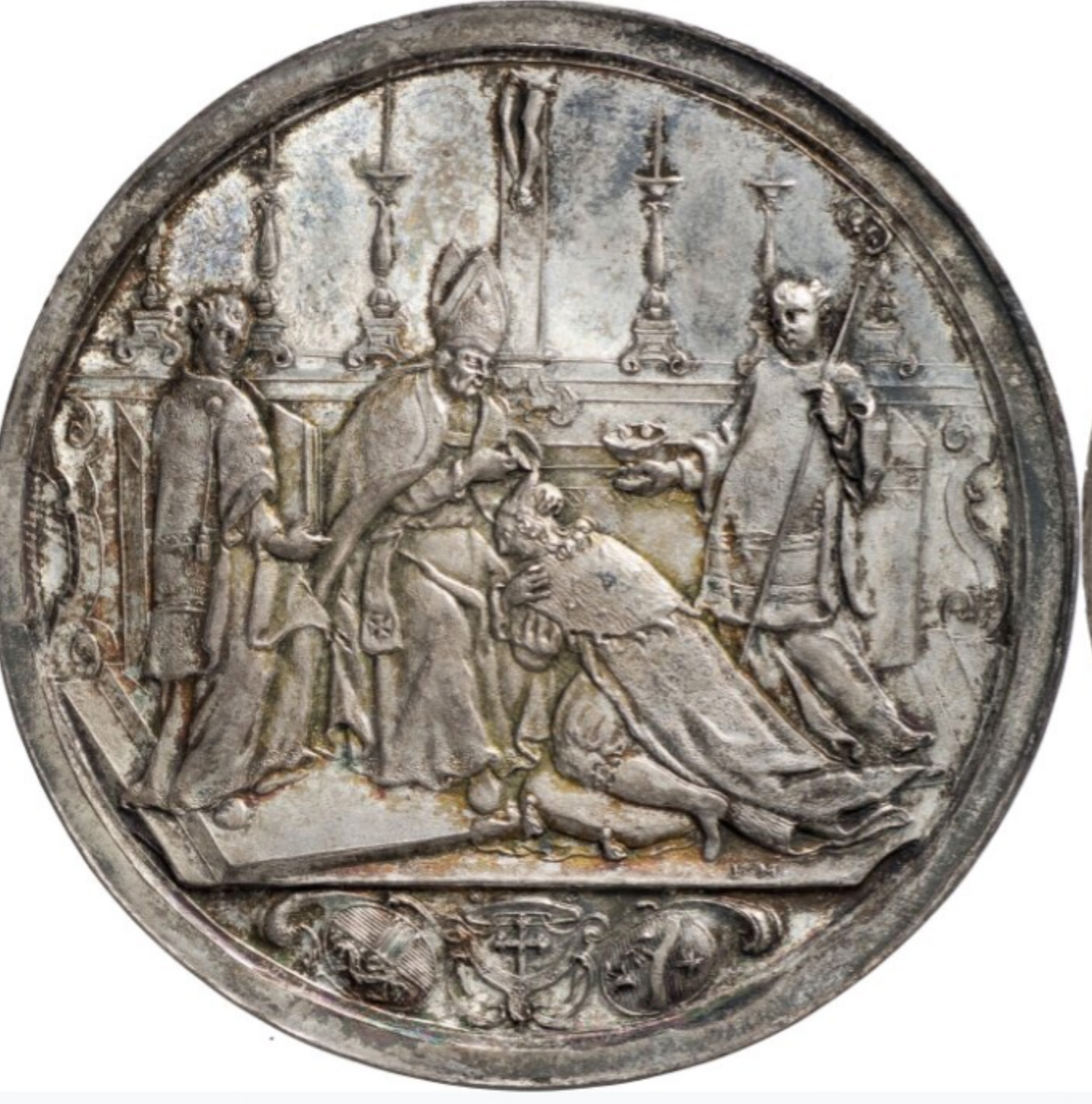 Bild zeigt Münze mit Prägung der Taufe vom Agilolfinger Theodo II.