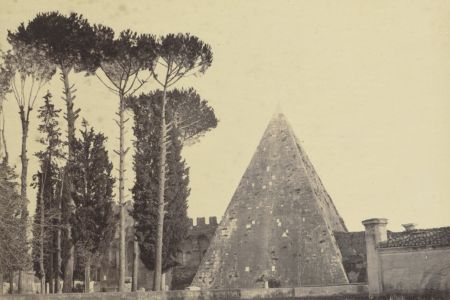 Cestiuspyramide um 1860