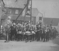 Umzug einer SA-Kapelle in Untersiemau