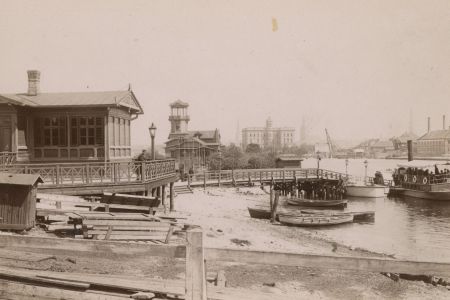 Ufer des Flusses Daugava/ Düna