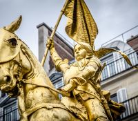 Goldene Statue von Jeanne d'Arc