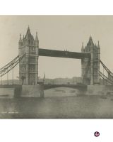 Die Tower Bridge in London