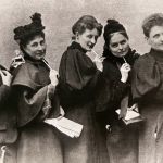 Anita Augspurg (links) mit Kolleginnen vom Atelier Elivra &copy; Stadtmuseum M&uuml;nchen