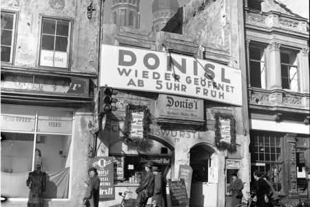 Wirtshaus Donisl in München nach dem Krieg 1948/49