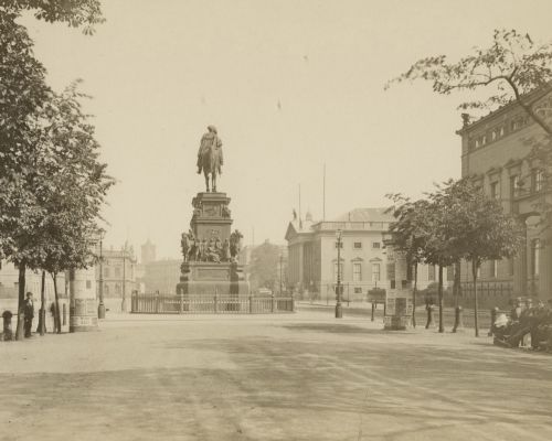 Unter den Linden Berlin © Bayerische Staatsbibliothek