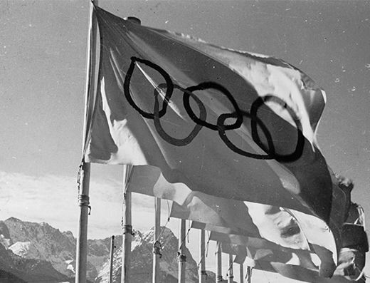 Foto der Olympischen Flagge © Bayerische Staatsbibliothek
