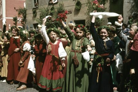 Kinder auf der Landshuter Hochzeit 1959 oder 1962