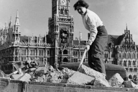 Aktion Rama dama in M&uuml;nchen 1945