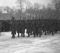 Marschierende Soldaten