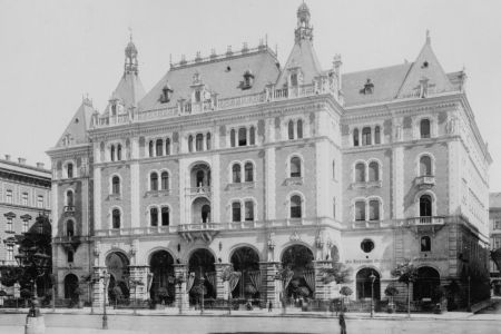 Drechsler Palast