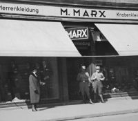 Boykott des jüdischen Kleidungsladens Marx.