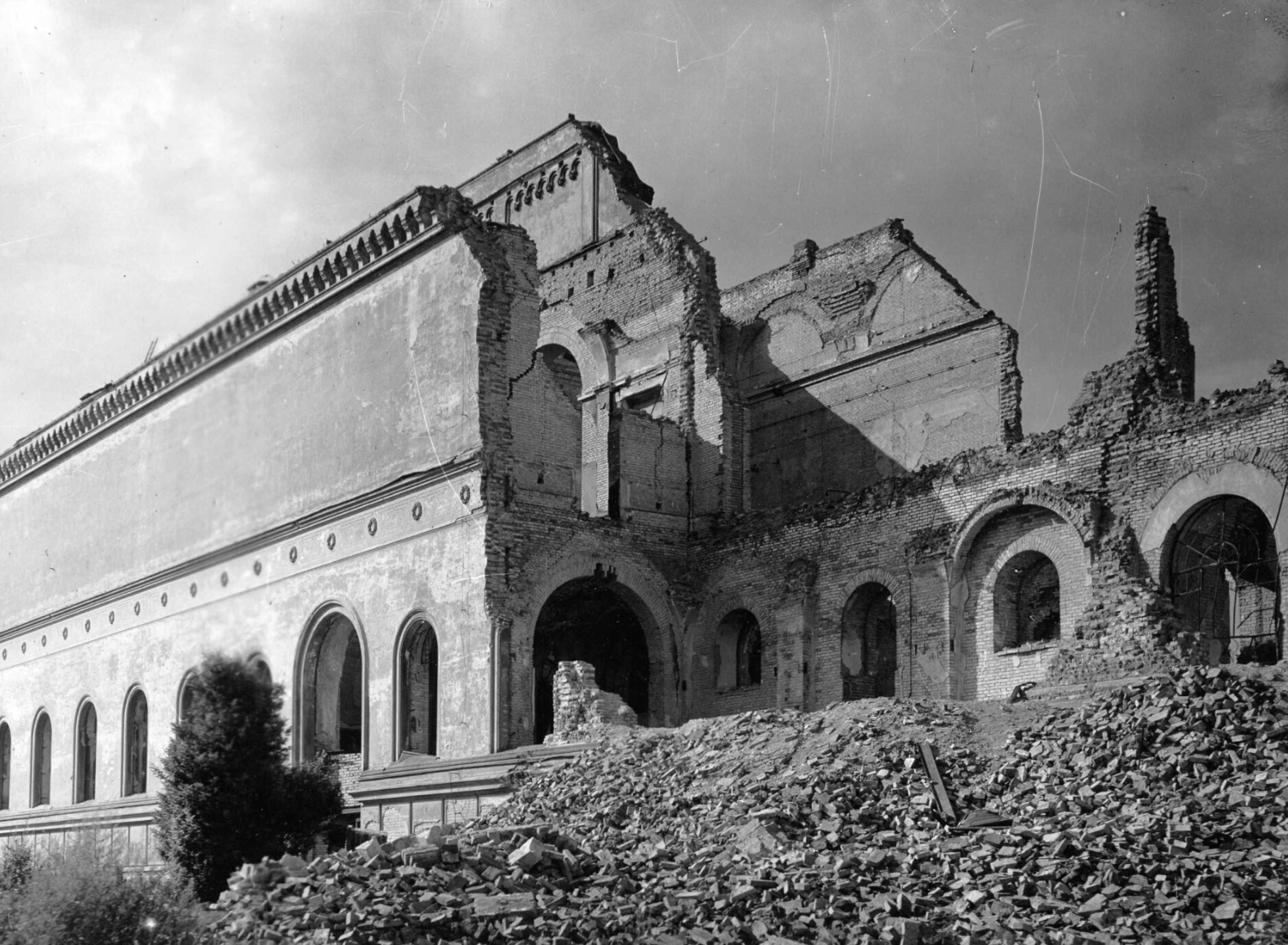 Neue Pinakothek München 1944