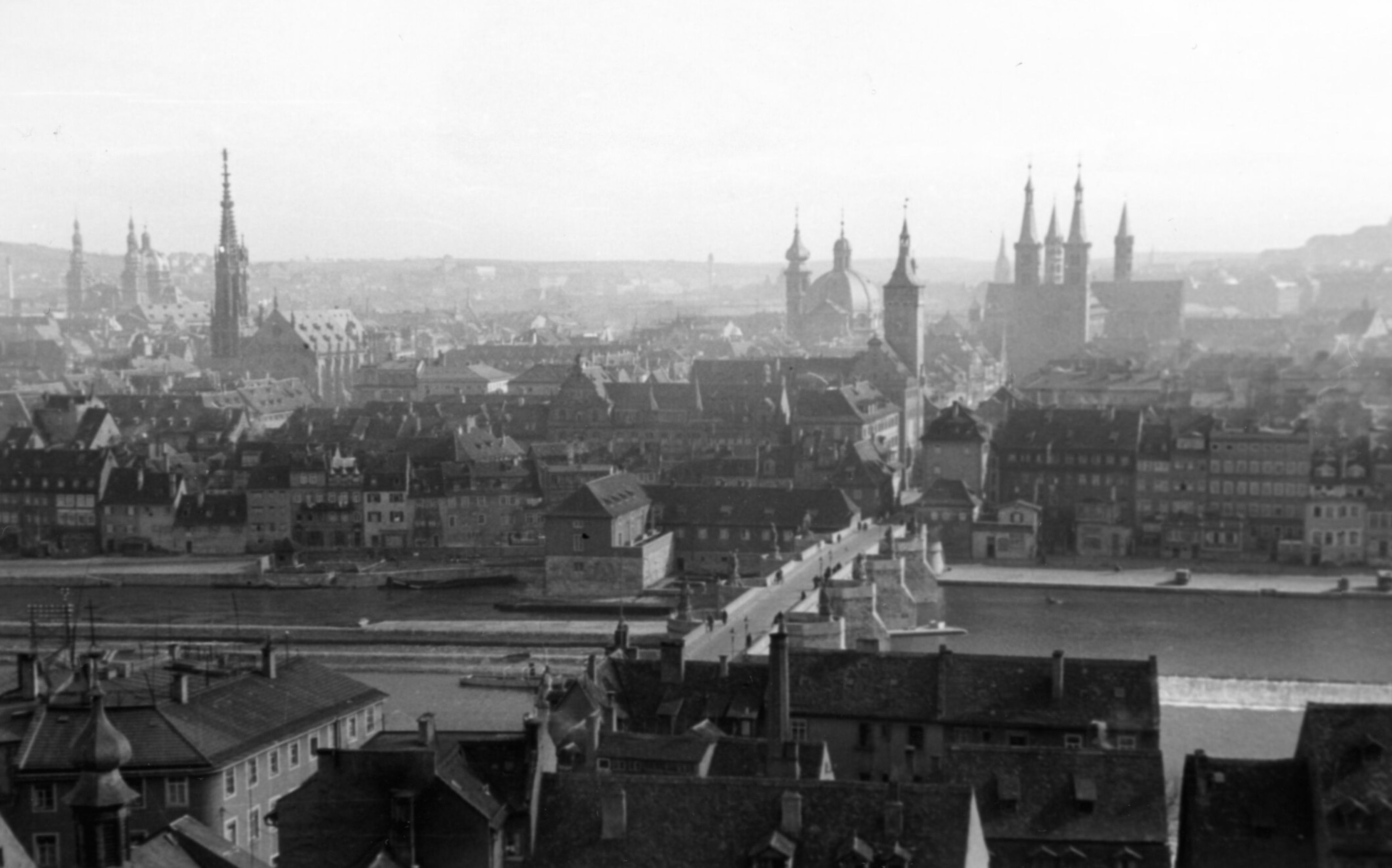 Würzburg alte Mainbrücke 1938