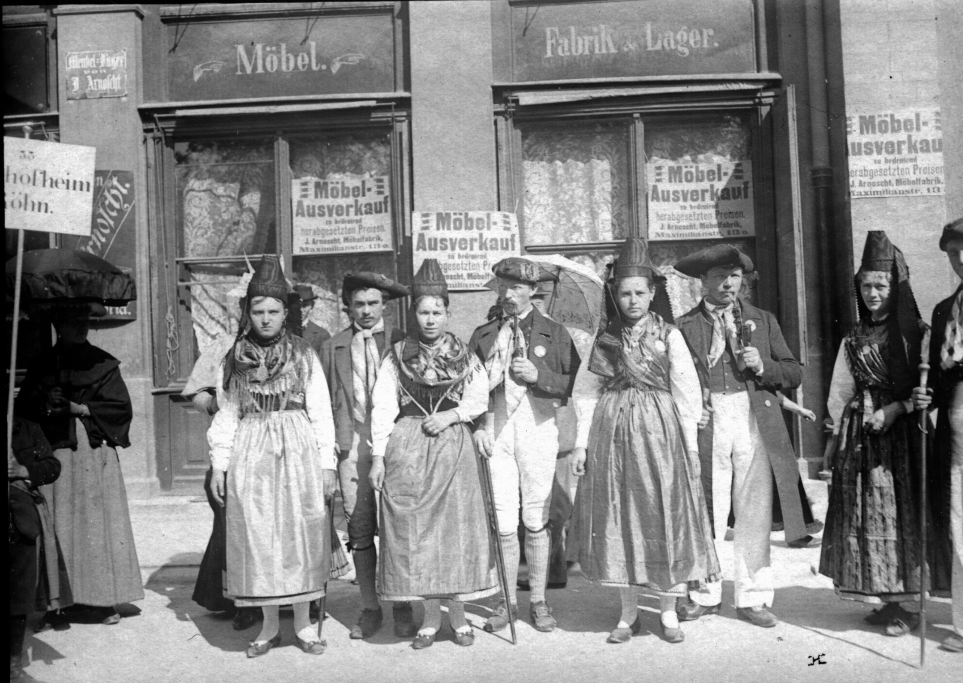 München 1930, Menschen in Tracht