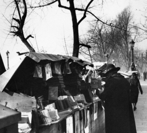 Foto der Stände der Bouquinistes