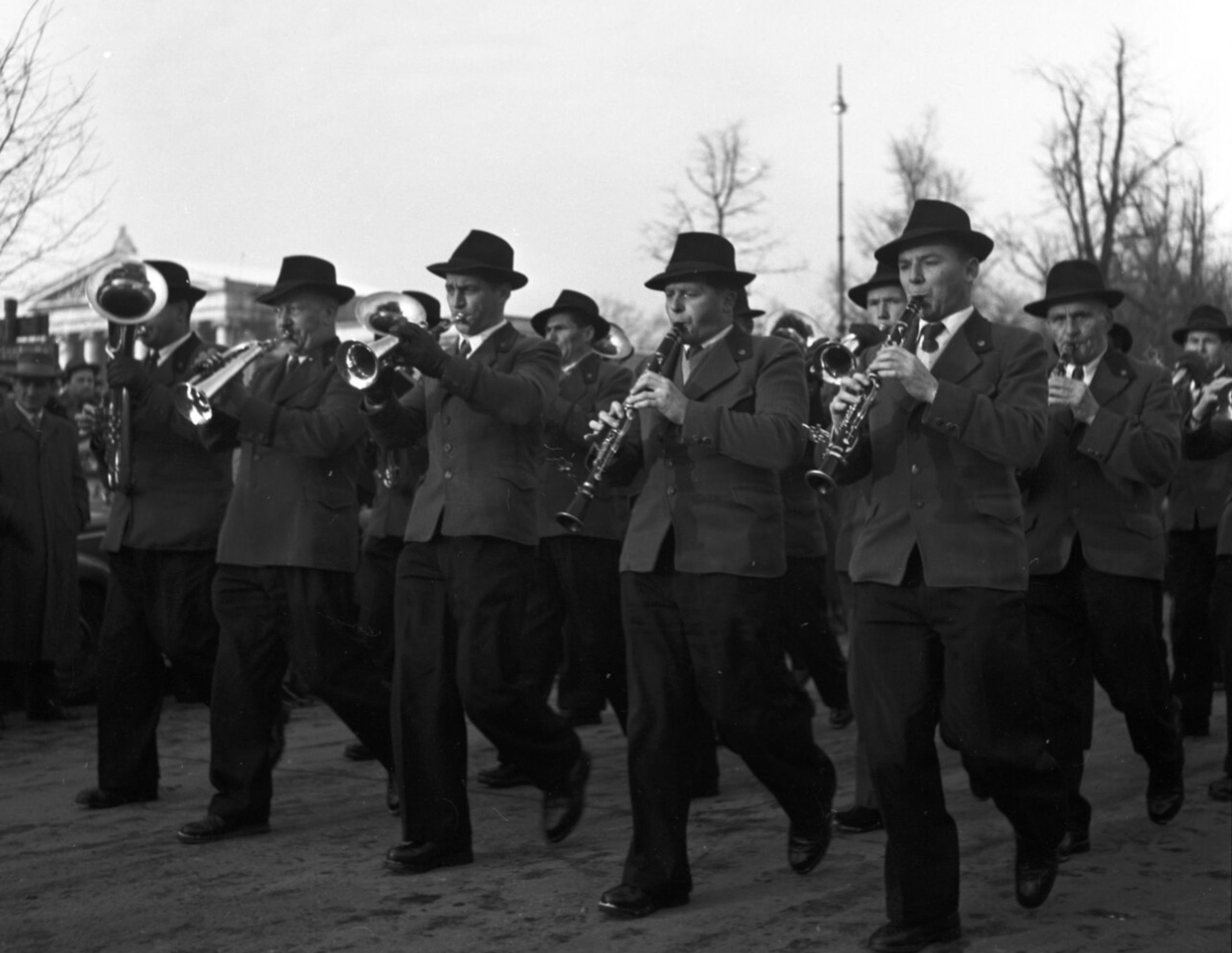 Faschingsschnalzen München Königsplatz um 1955